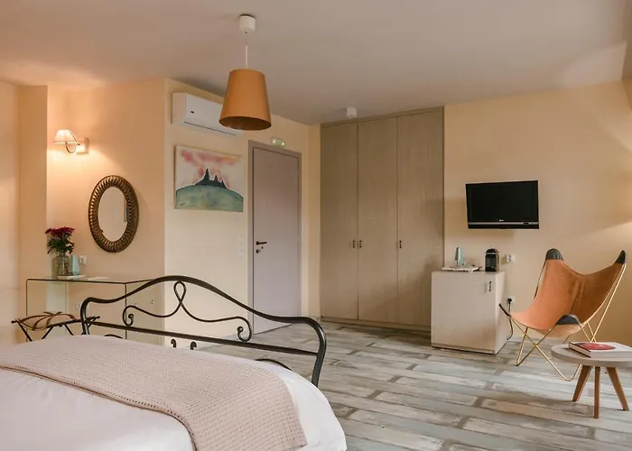Fileas Art Hotel